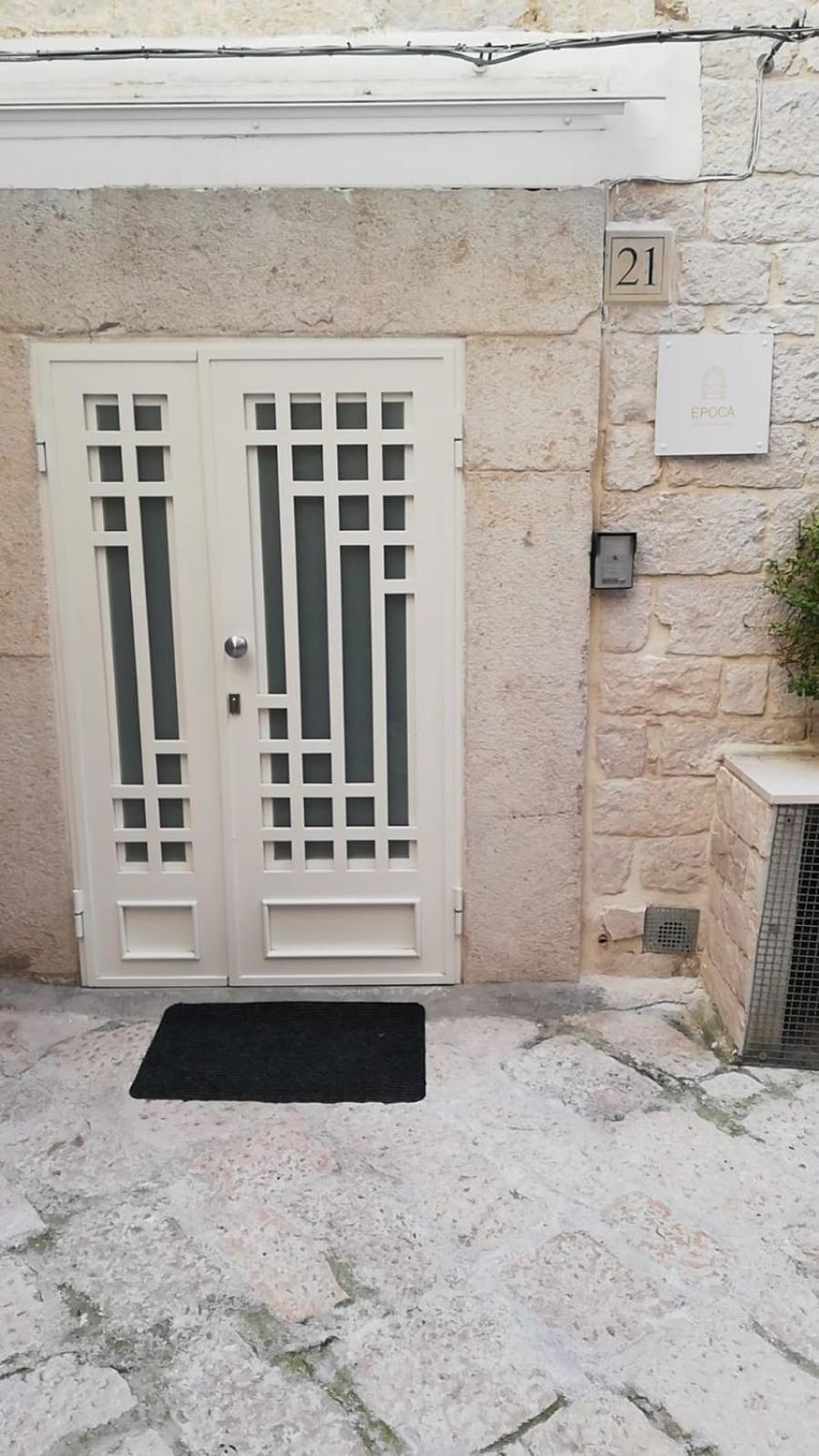 Epoca Suite House Trani Luaran gambar