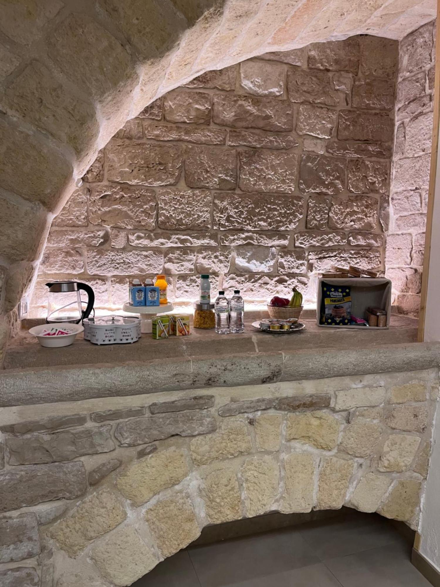Epoca Suite House Trani Luaran gambar