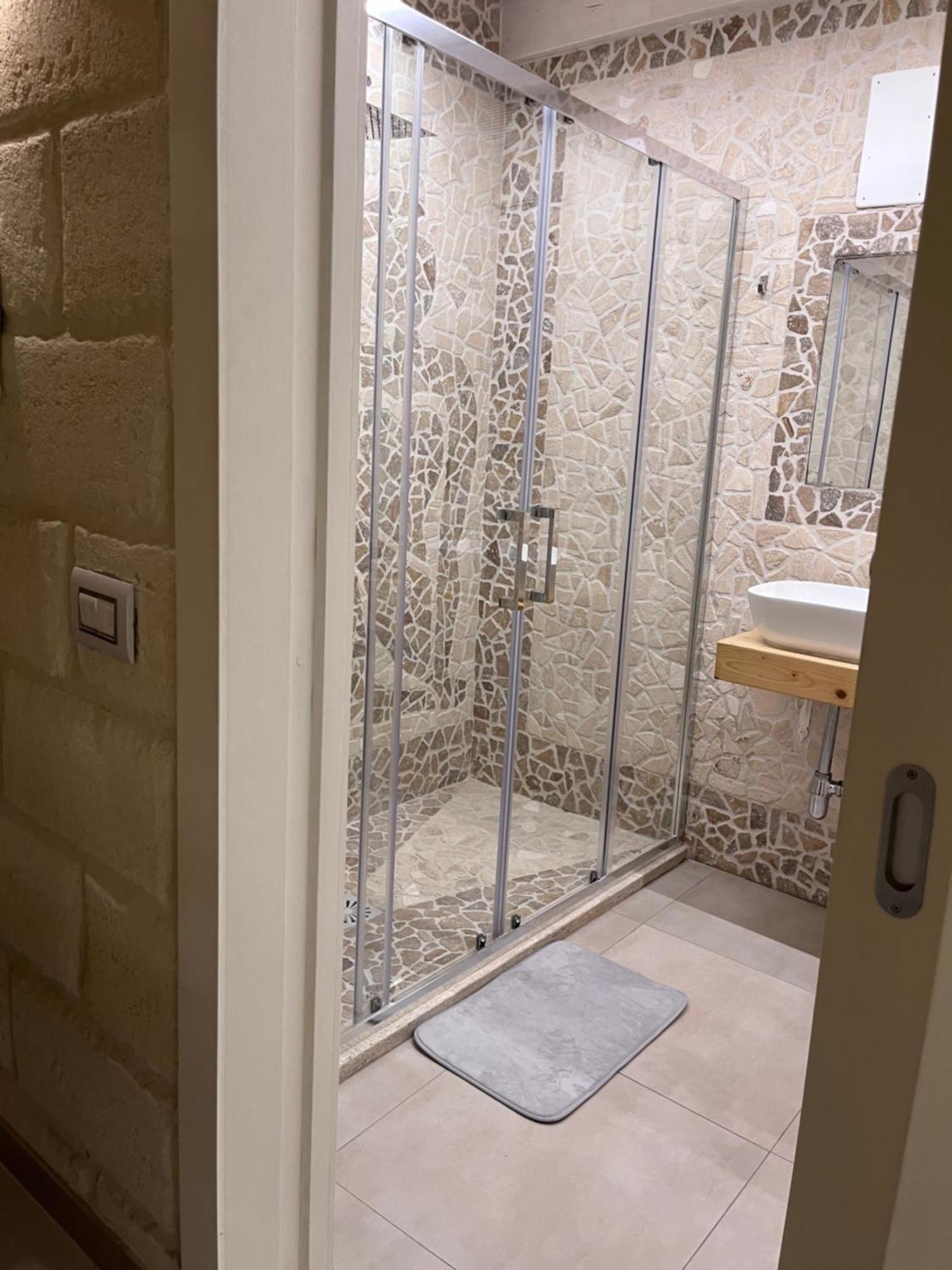 Epoca Suite House Trani Luaran gambar