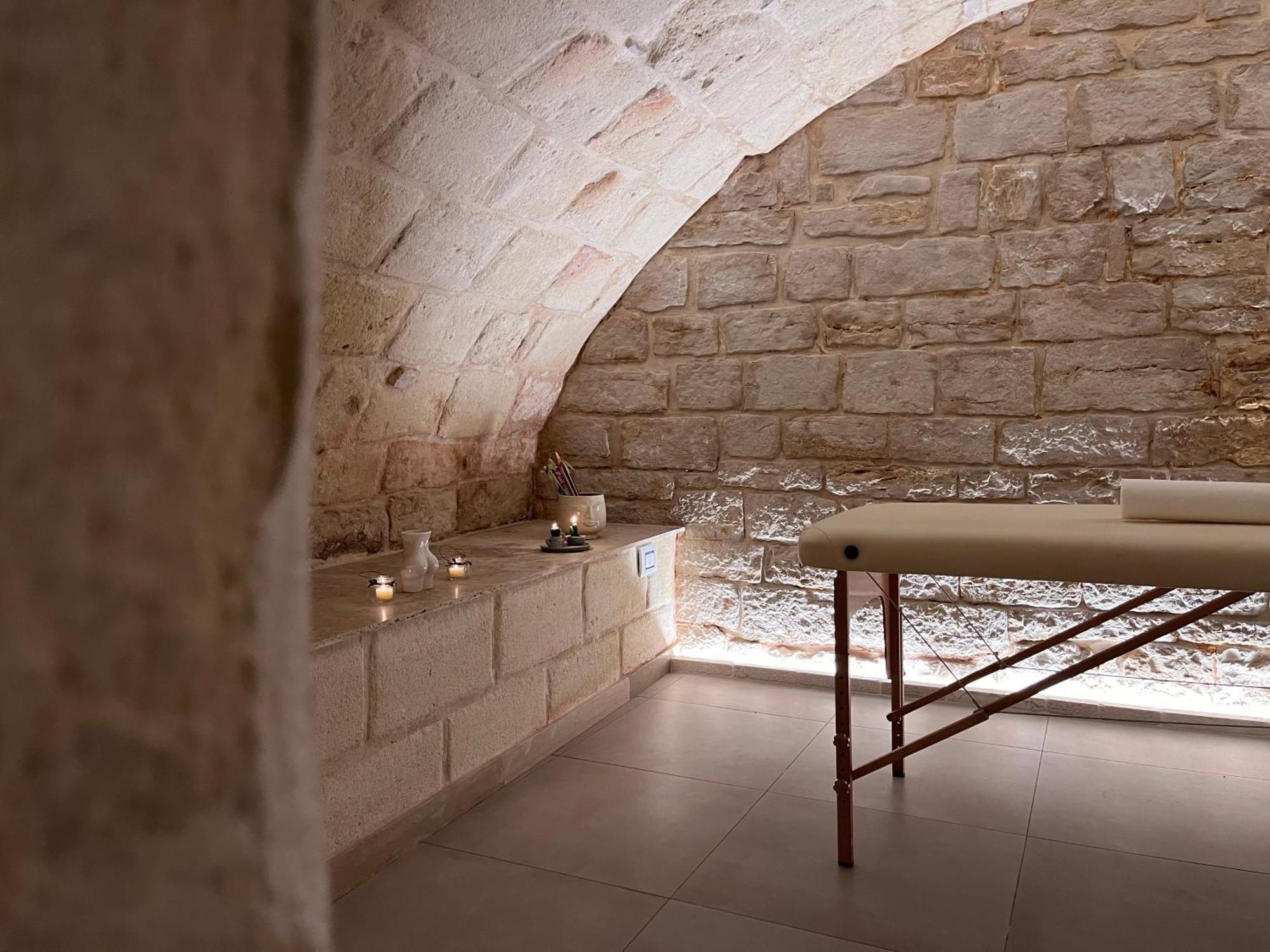 Epoca Suite House Trani Luaran gambar