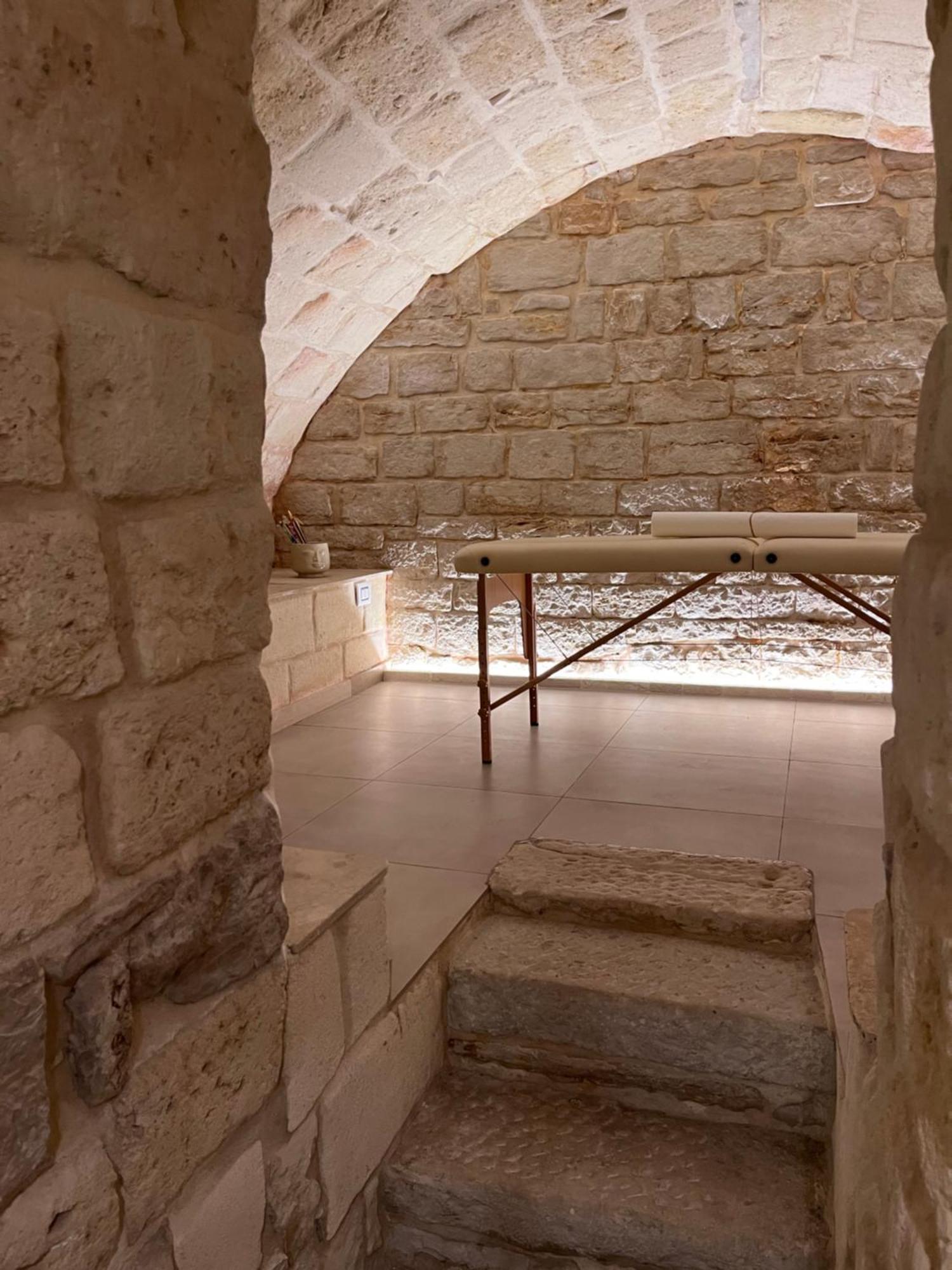 Epoca Suite House Trani Luaran gambar