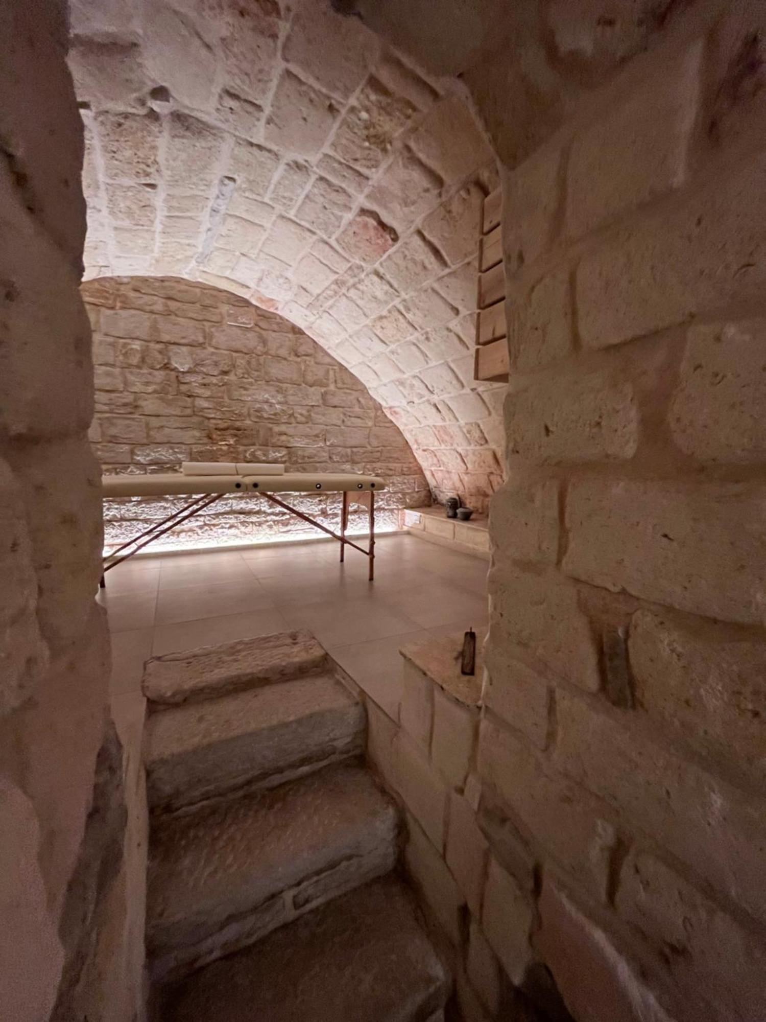 Epoca Suite House Trani Luaran gambar