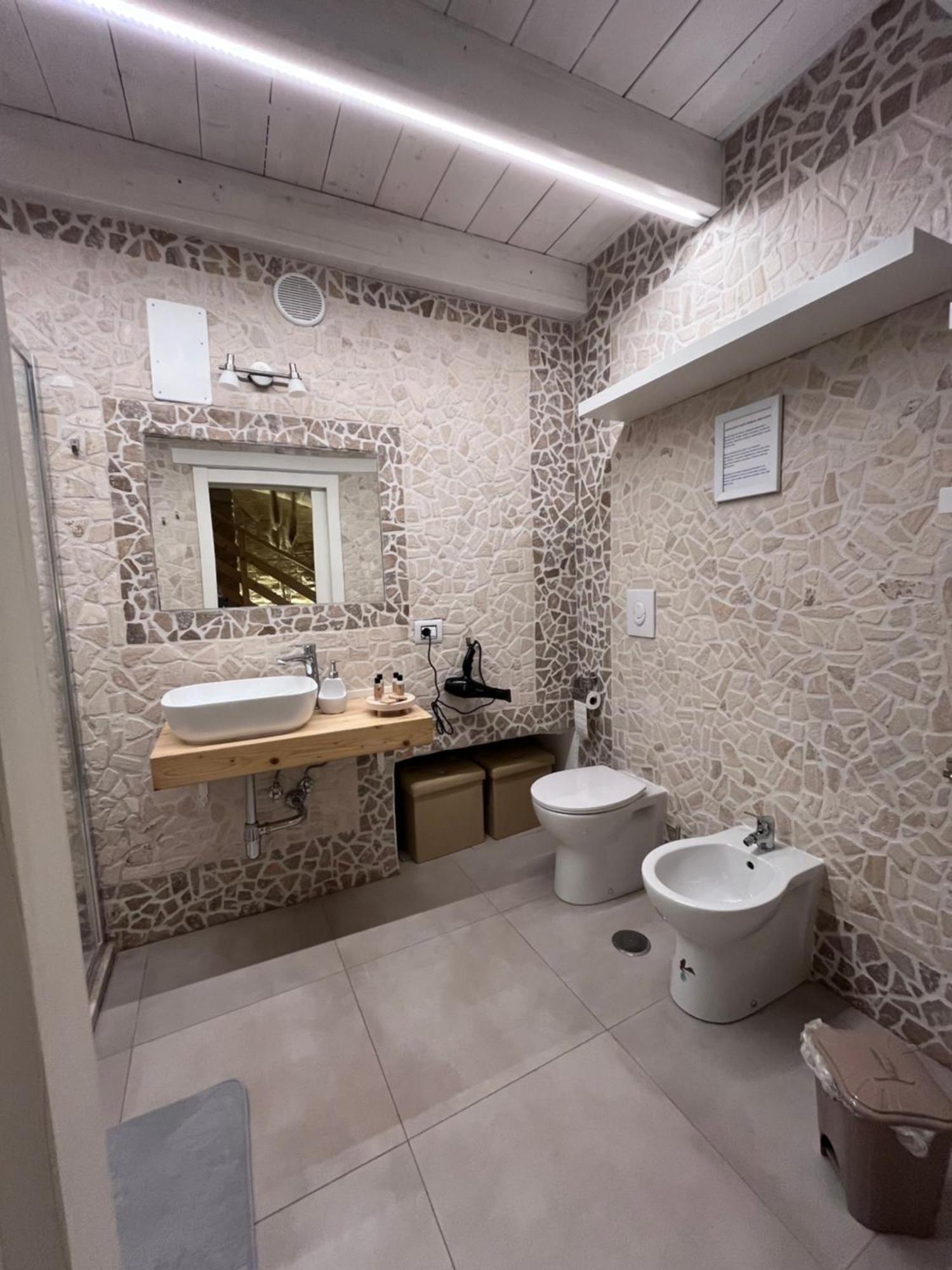 Epoca Suite House Trani Luaran gambar