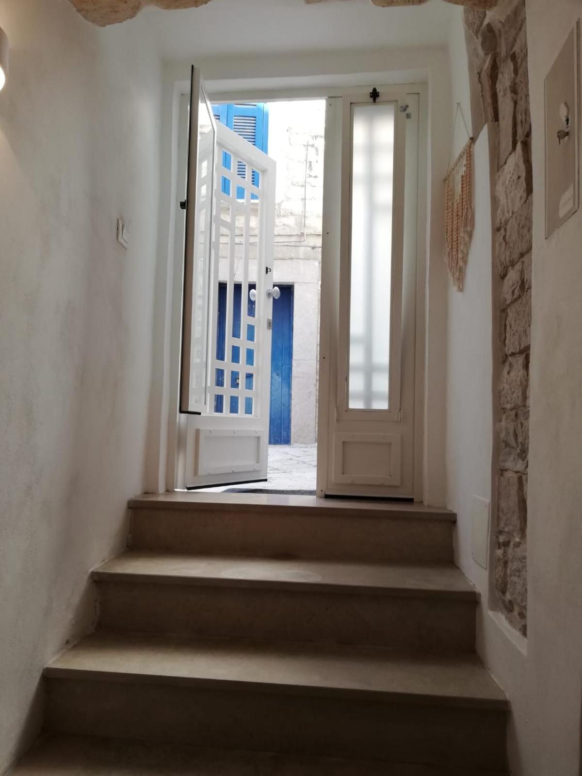 Epoca Suite House Trani Luaran gambar
