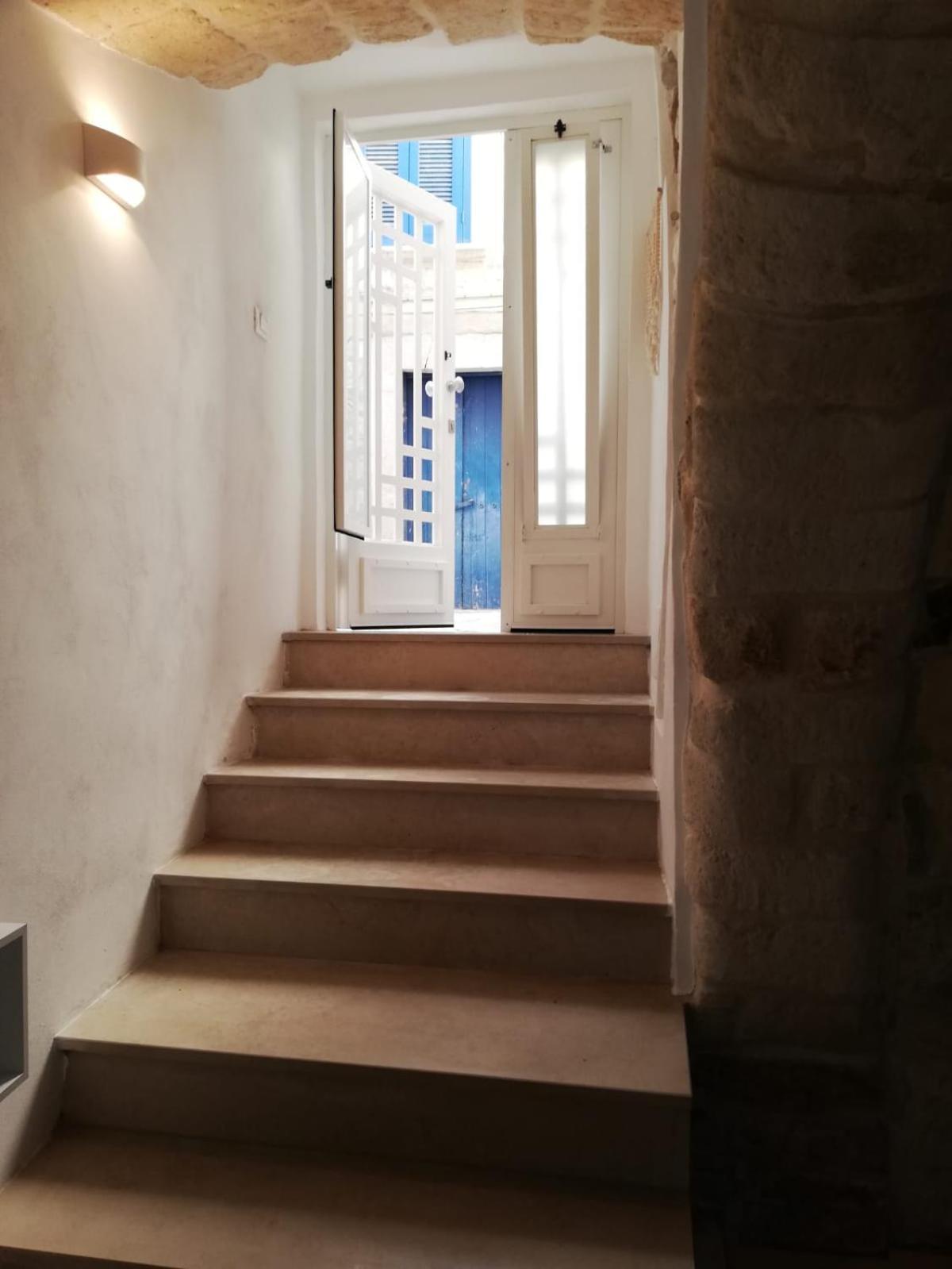 Epoca Suite House Trani Luaran gambar